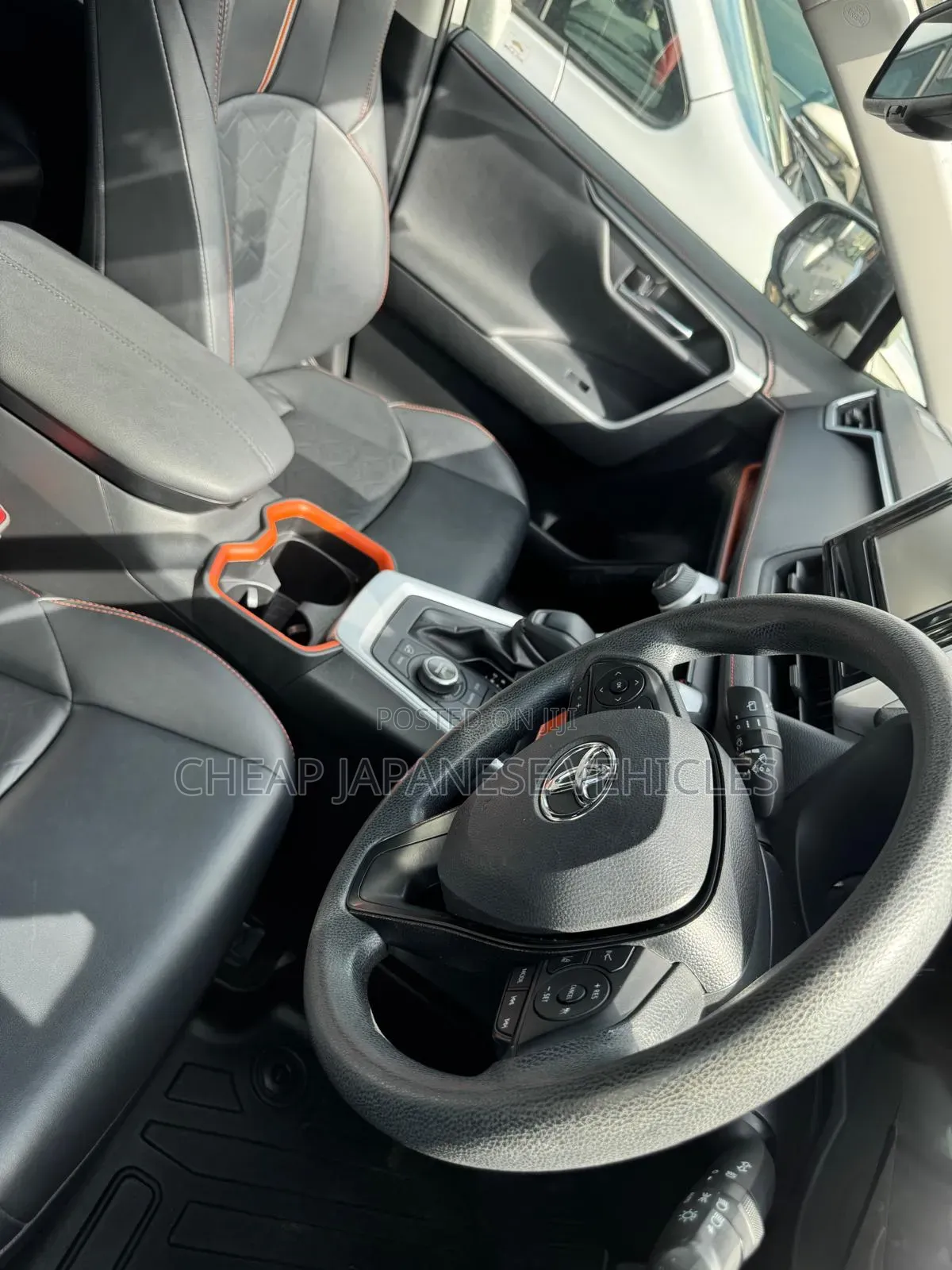 Toyota RAV4 Adventure 2019 Gray