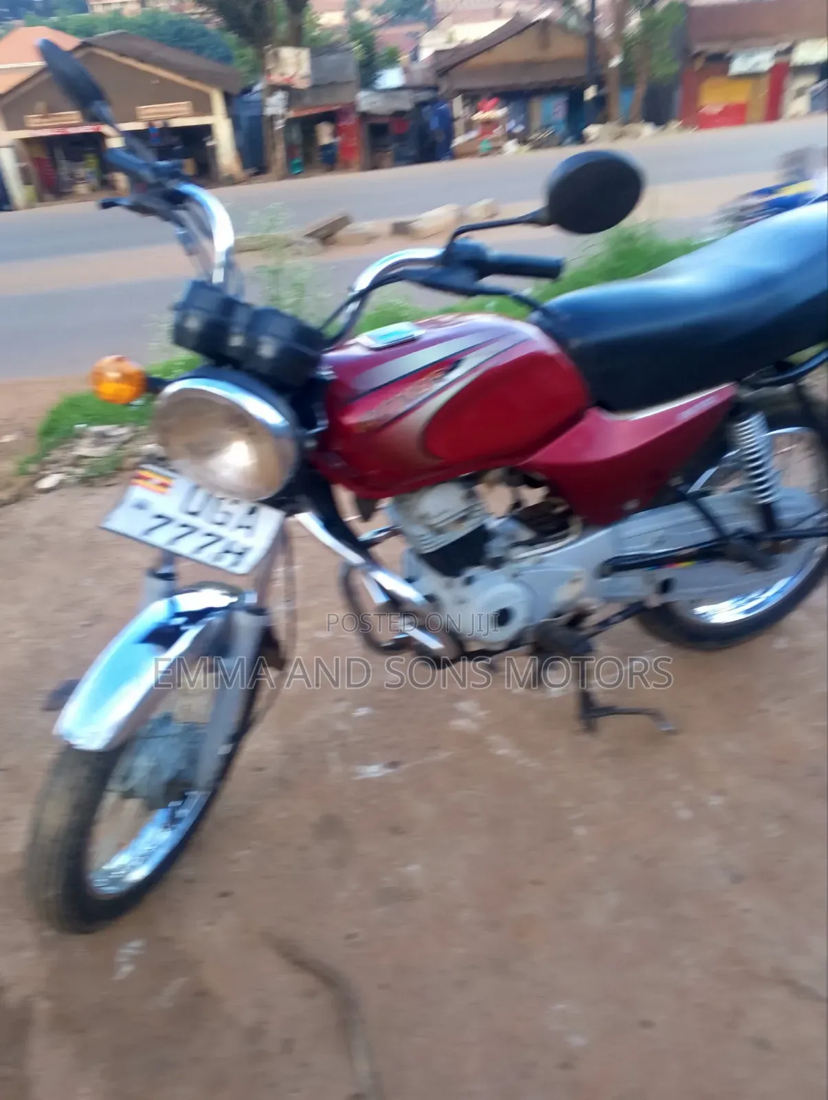Bajaj Boxer 100 2024 Red
