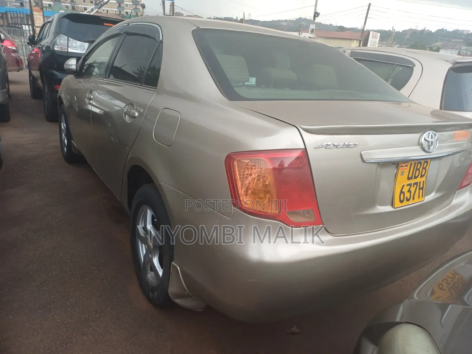 Toyota Axio 2009 Gold