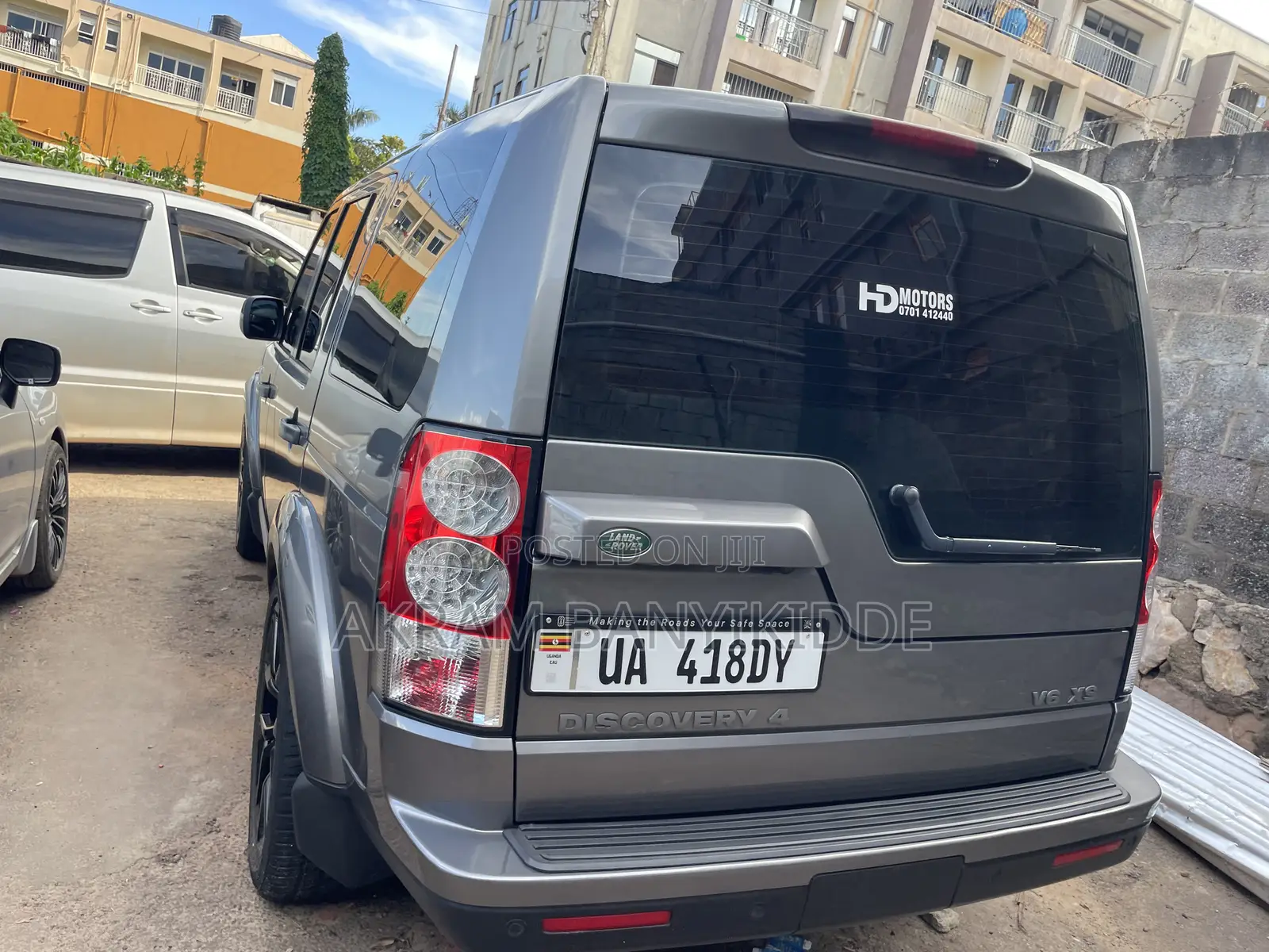 Land Rover Discovery 2019 Gray