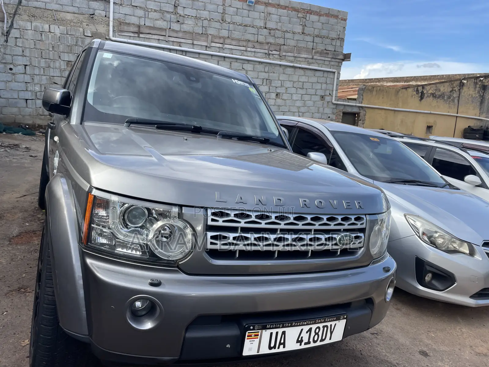 Land Rover Discovery 2019 Gray