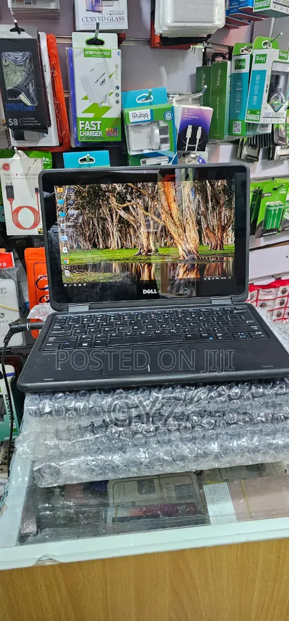 Laptop Dell Latitude 3189 8GB Intel Pentium SSD 128GB