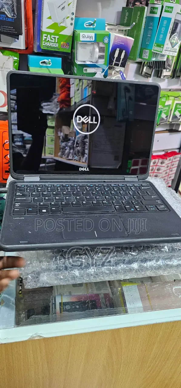 Laptop Dell Latitude 3189 8GB Intel Pentium SSD 128GB