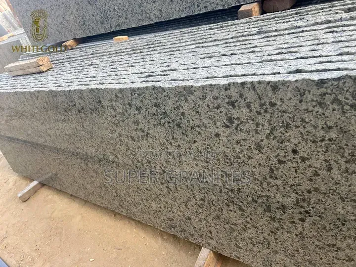 Clean Granites