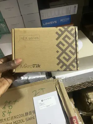Mikrotik Hex S Gigabit Ethernet Router With SFP Port (Rb760igs)