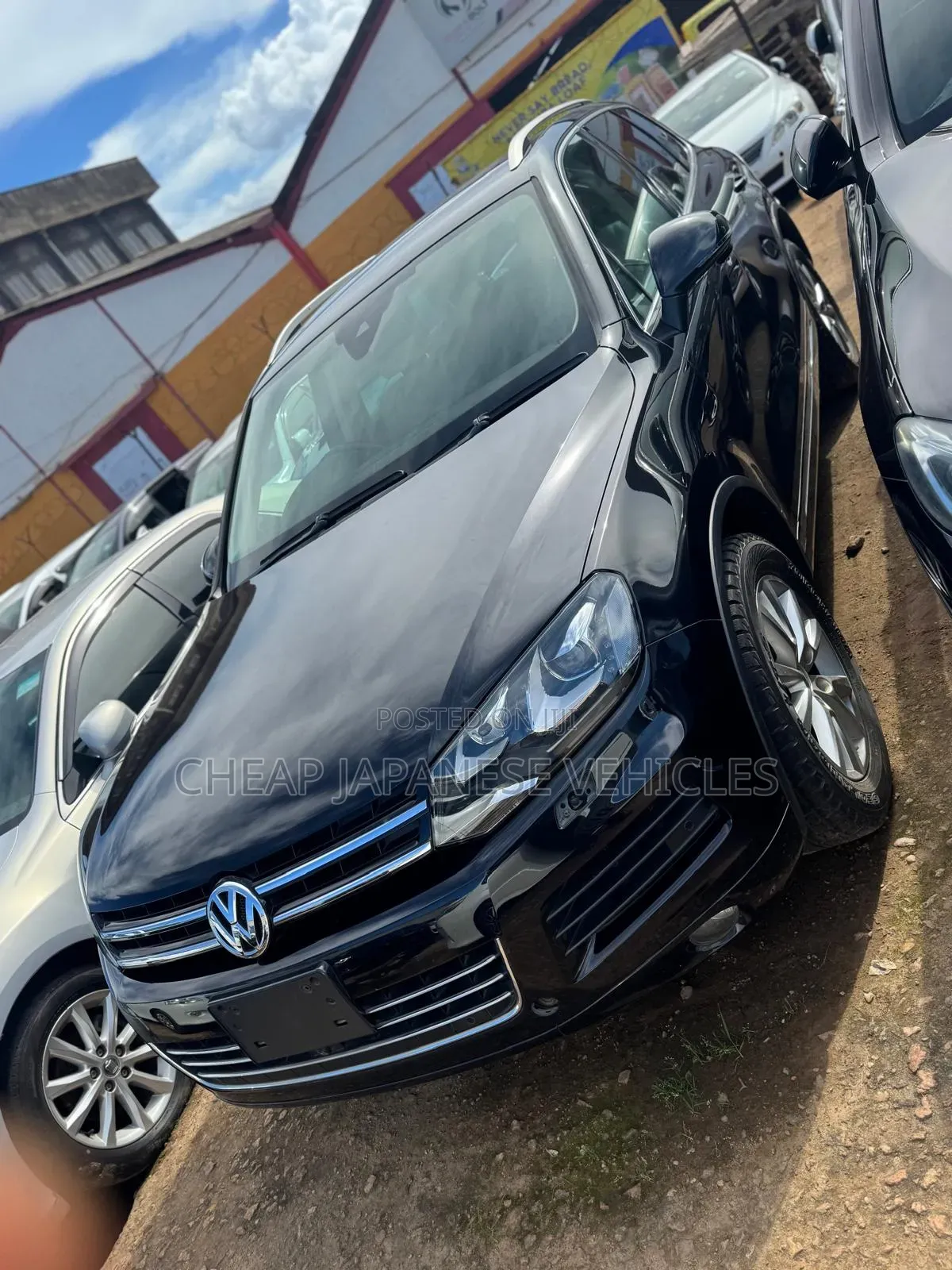 Volkswagen Touareg V6 Sport with Navigation 2013 Black