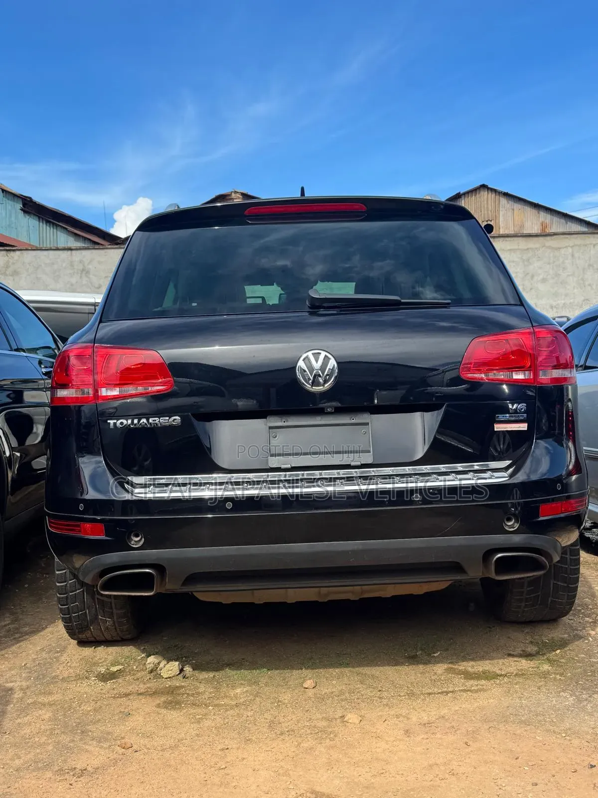 Volkswagen Touareg V6 Sport with Navigation 2013 Black
