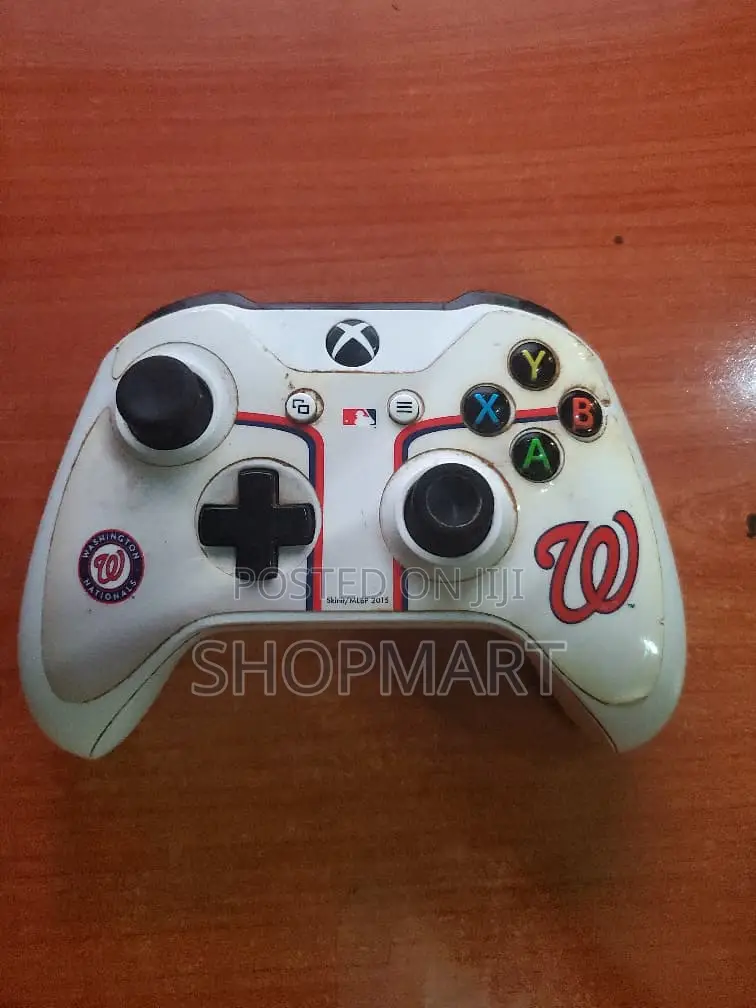 Xbox One Controller White