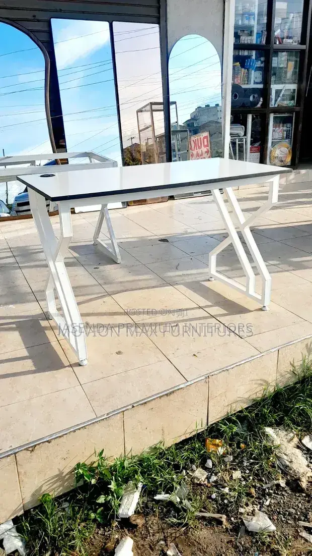 Metallic Office Table/Office Table/Reading Desk/Offices Tables88