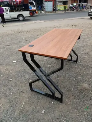 Metallic Office Table/Office Table/Reading Desk/Offices Tables102