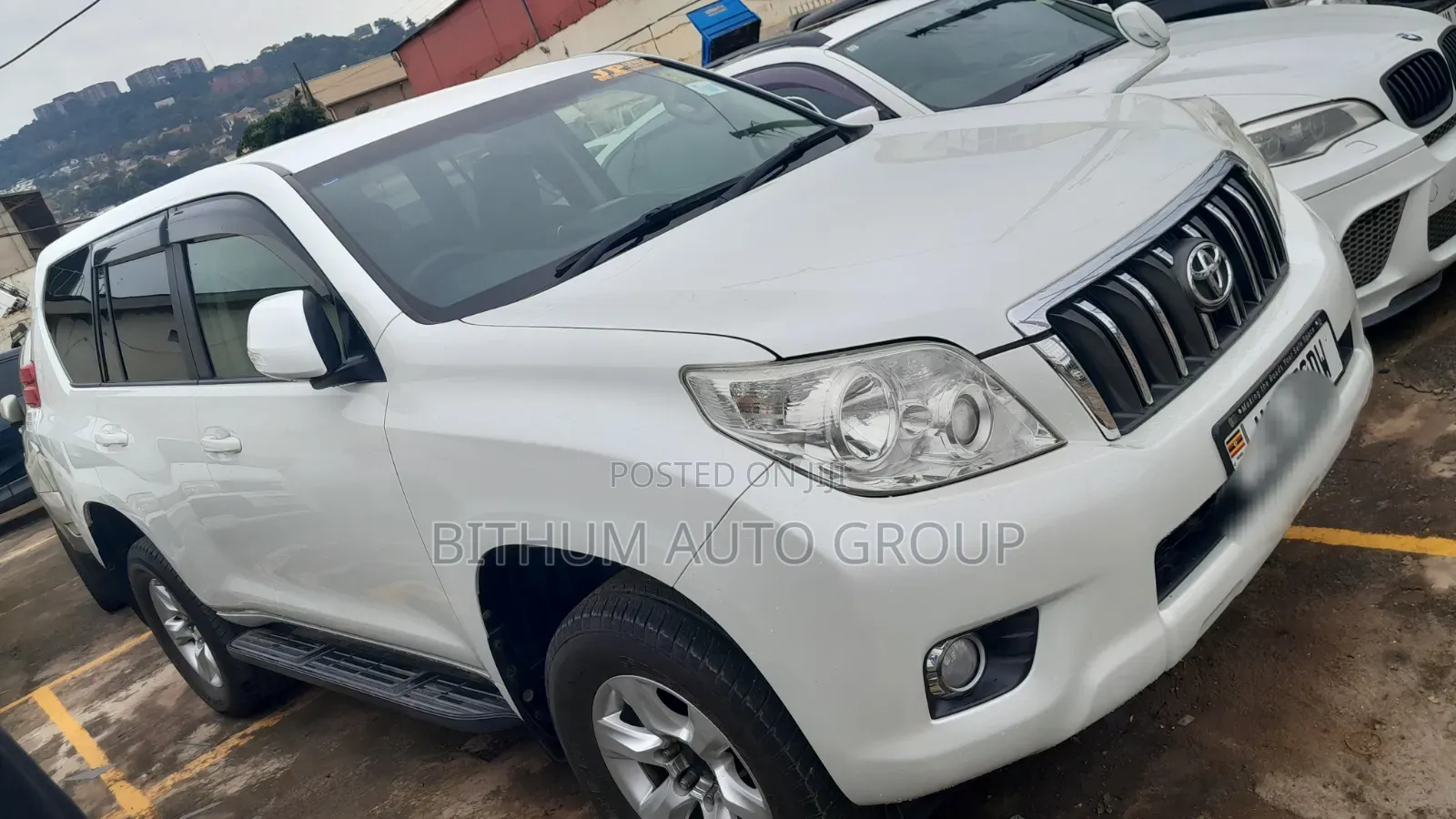 Toyota Land Cruiser Prado 2.7 i 2011 White