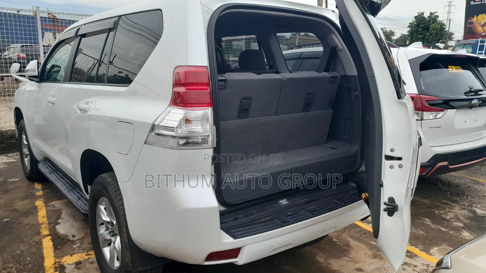 Toyota Land Cruiser Prado 2.7 i 2011 White
