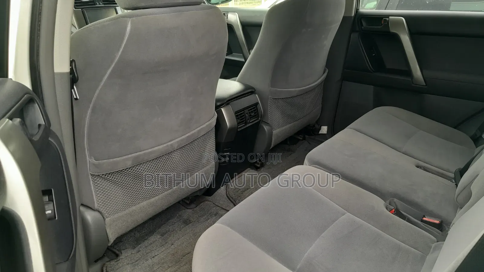 Toyota Land Cruiser Prado 2.7 i 2011 White