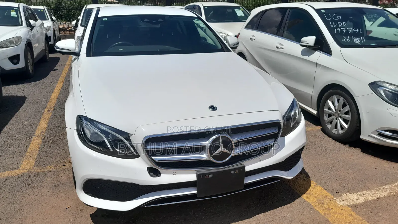 Mercedes-Benz E220 2017 White