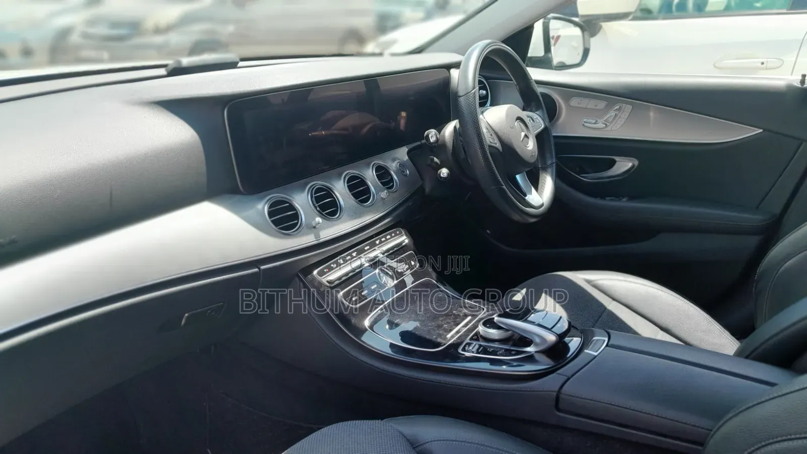 Mercedes-Benz E220 2017 White