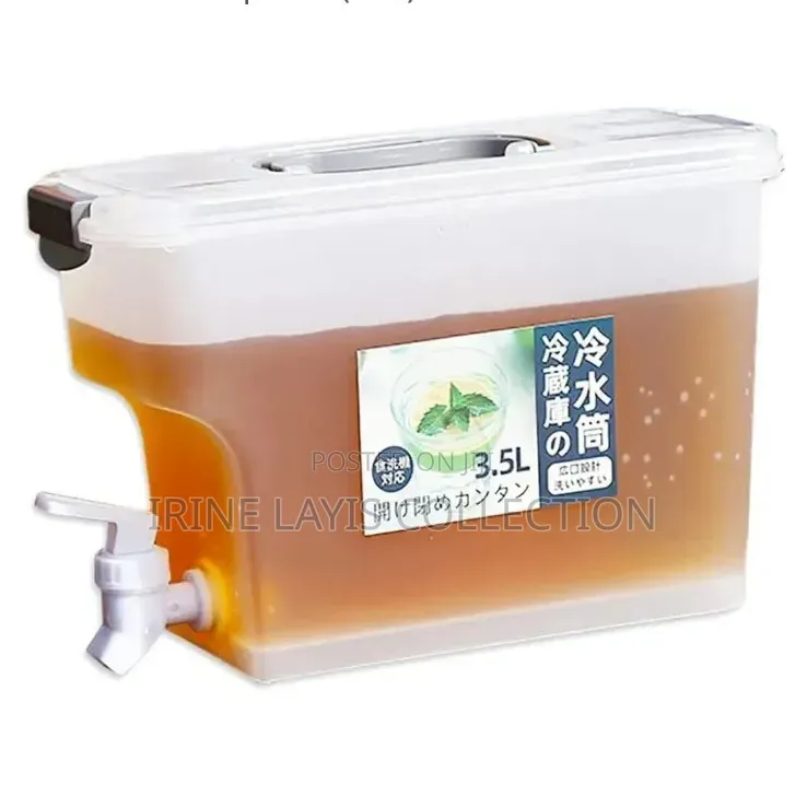 3.5-Liter Refrigerator Beverage Dispenser Container With a Faucet
