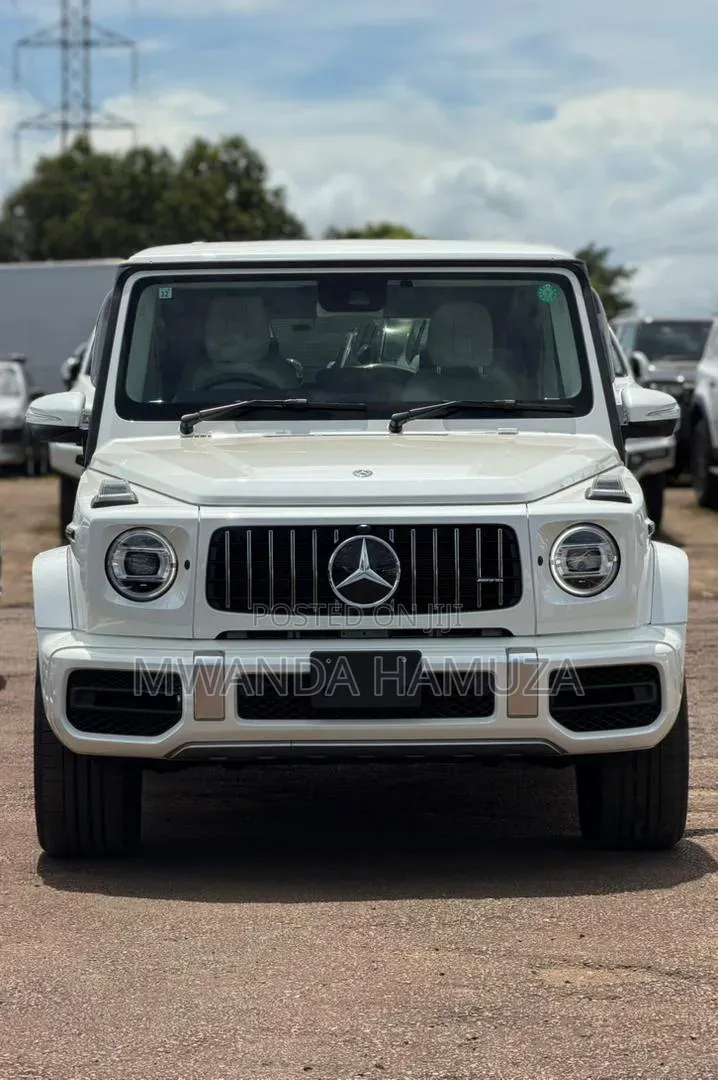 Mercedes-Benz G-Class 2023 White