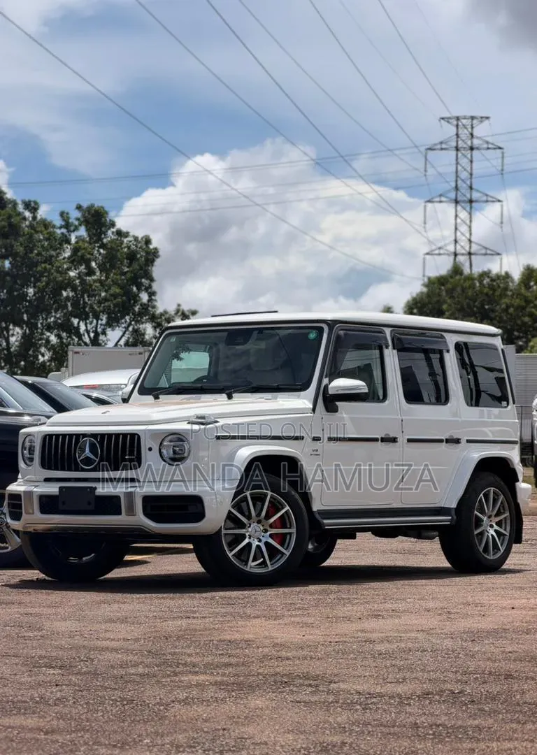 Mercedes-Benz G-Class 2023 White