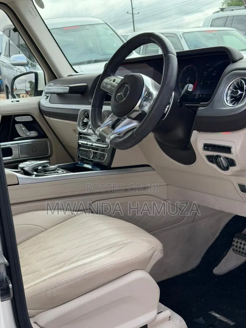 Mercedes-Benz G-Class 2023 White