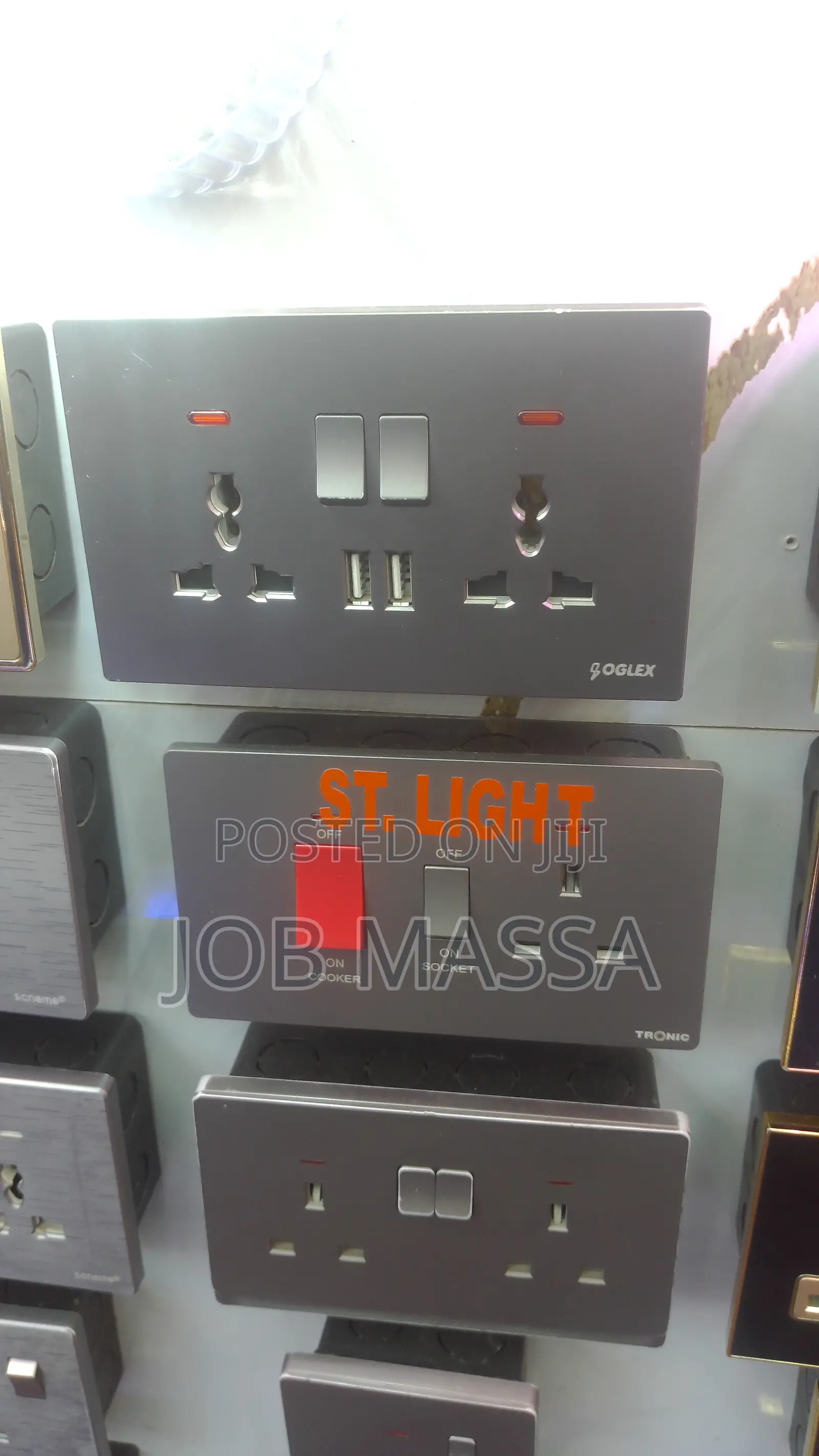 Electric Sockets For Multiple Use At Affordable Price