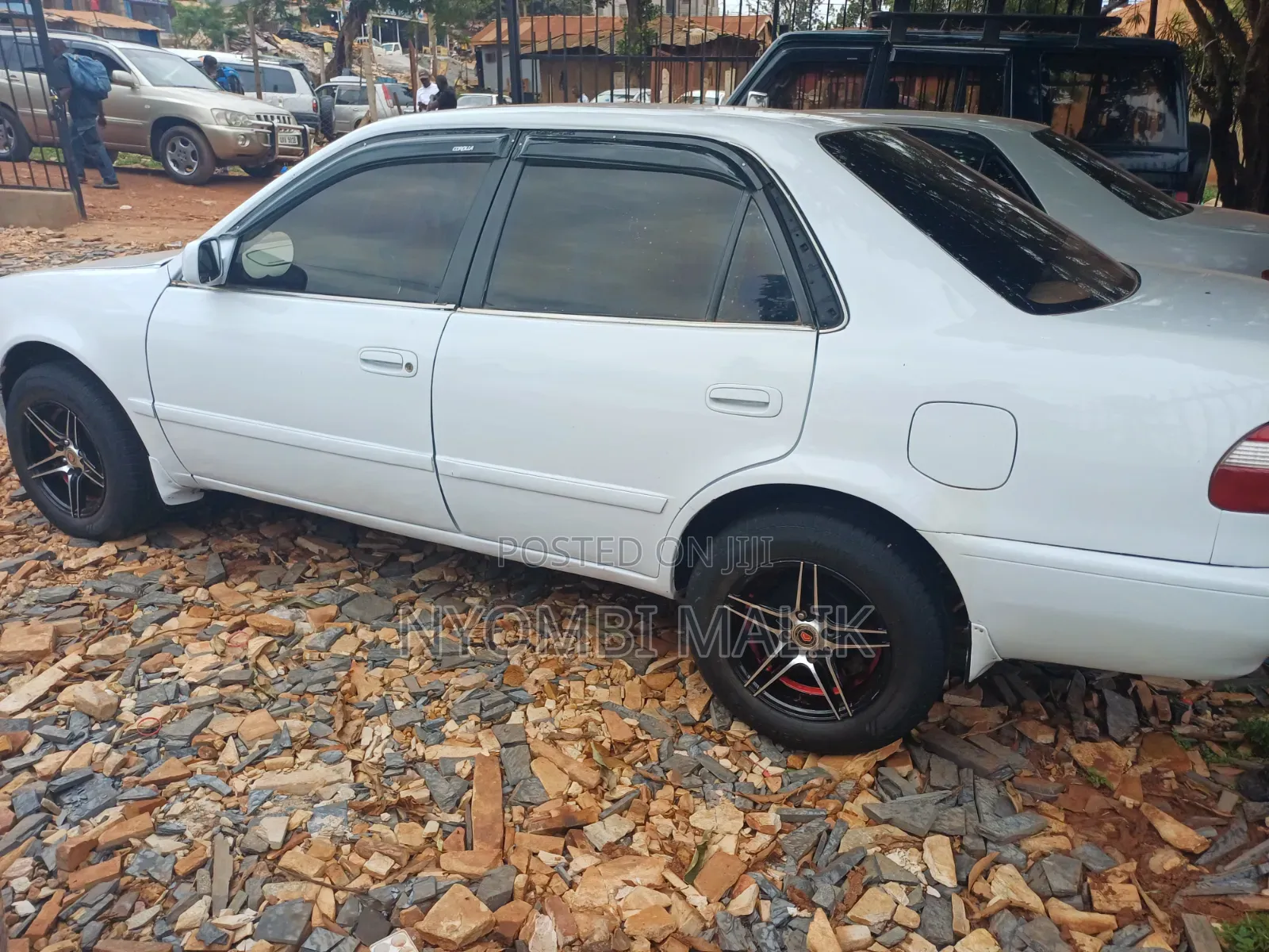 Toyota Corolla 2000 Pearl
