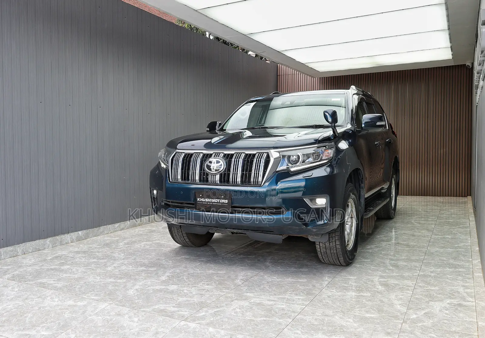 Toyota Land Cruiser Prado 2.8 2017 Blue
