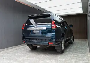 Toyota Land Cruiser Prado 2.8 2017 Blue