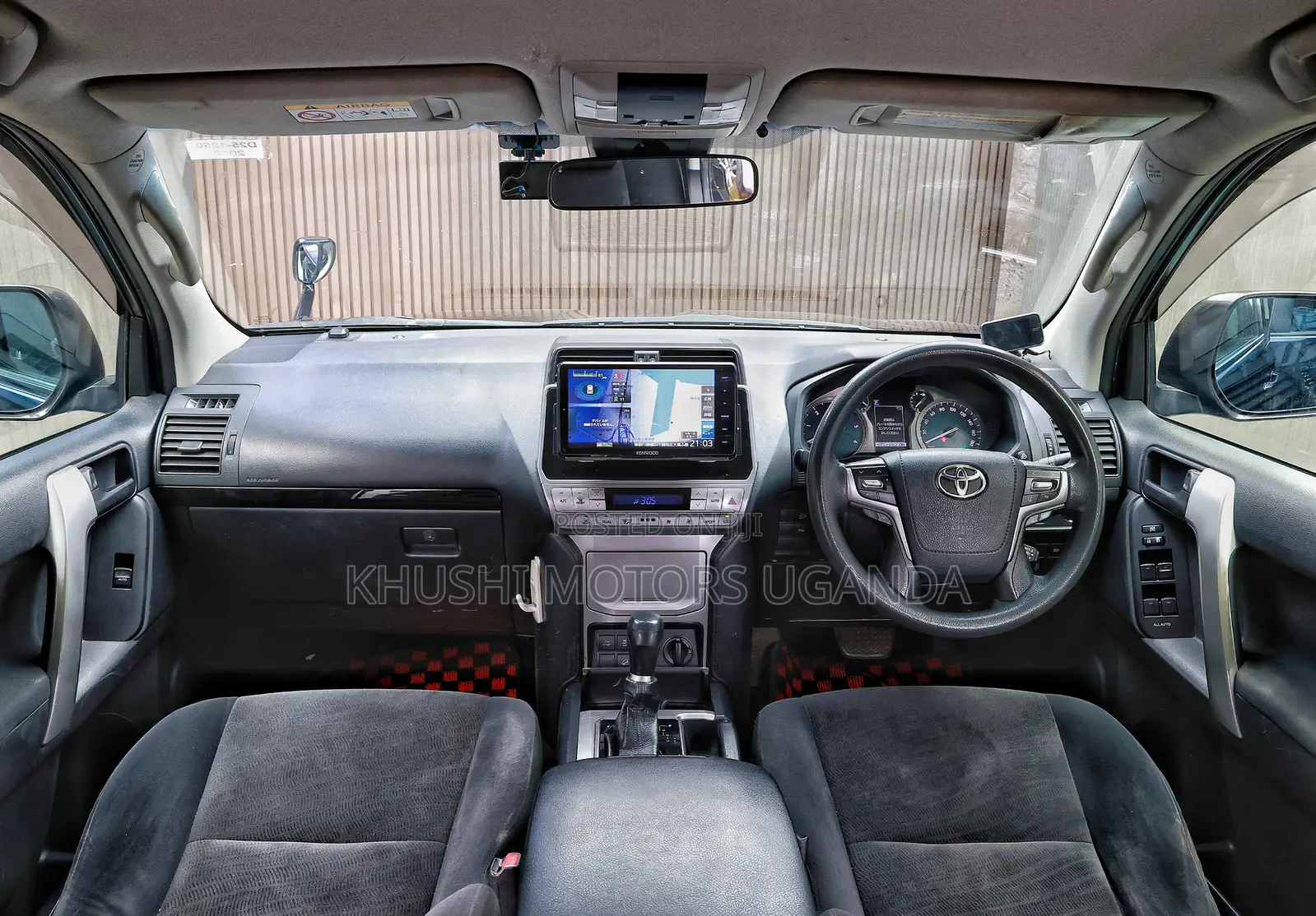 Toyota Land Cruiser Prado 2.8 2017 Blue