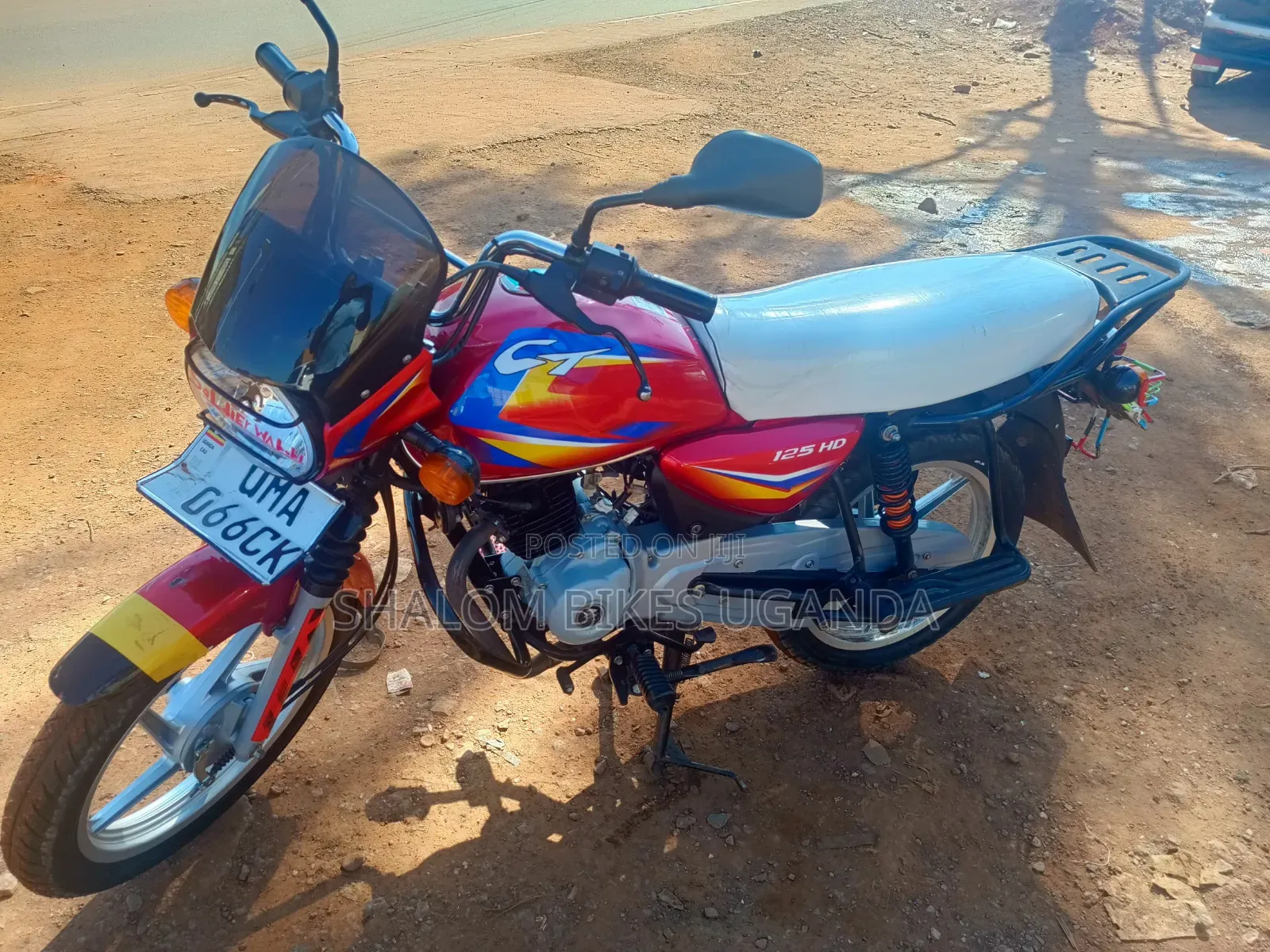 Bajaj CT 125X 2025 Red