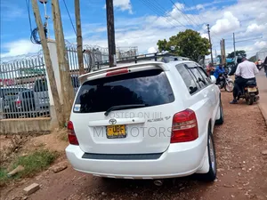 Toyota Kluger 2008 White