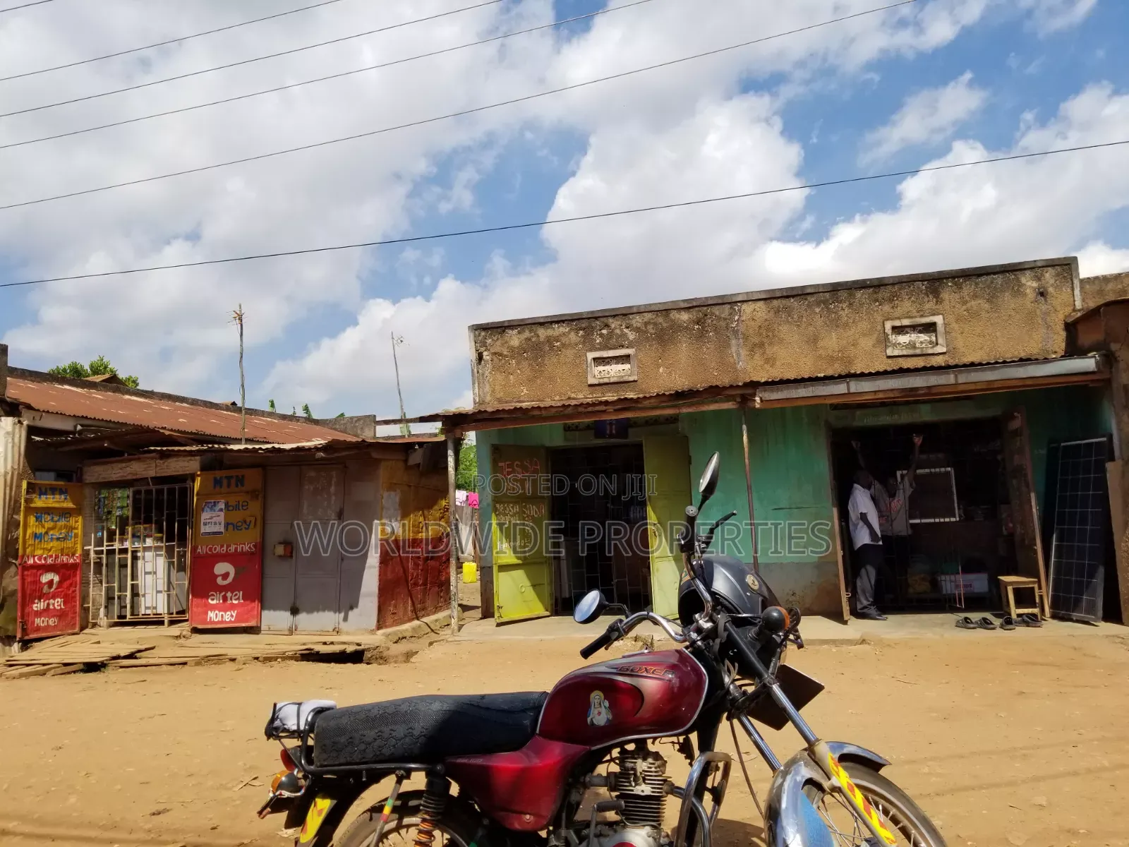 Hot Deal ! Lweza Busy Business Street for Sale