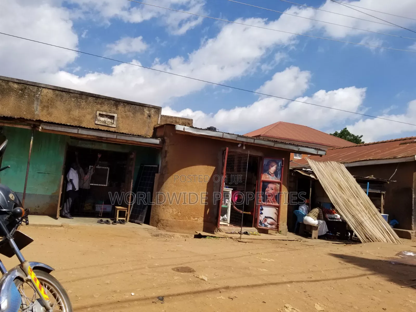 Hot Deal ! Lweza Busy Business Street for Sale
