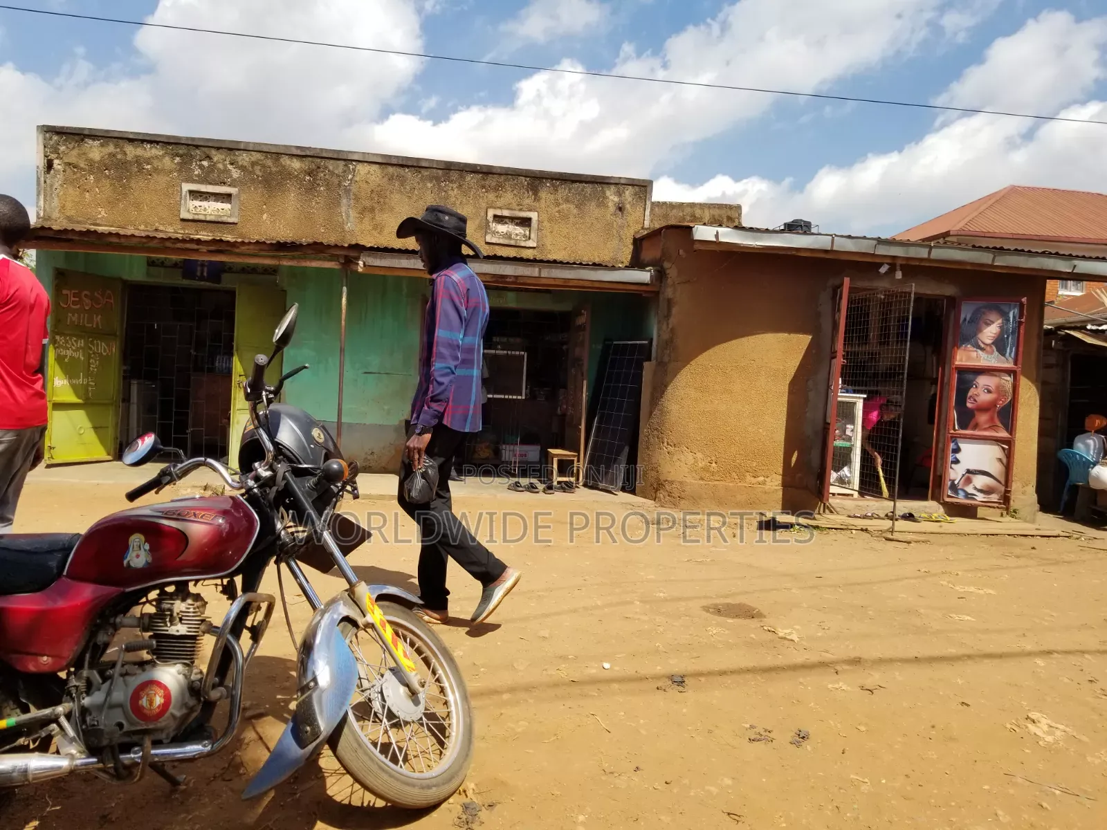 Hot Deal ! Lweza Busy Business Street for Sale