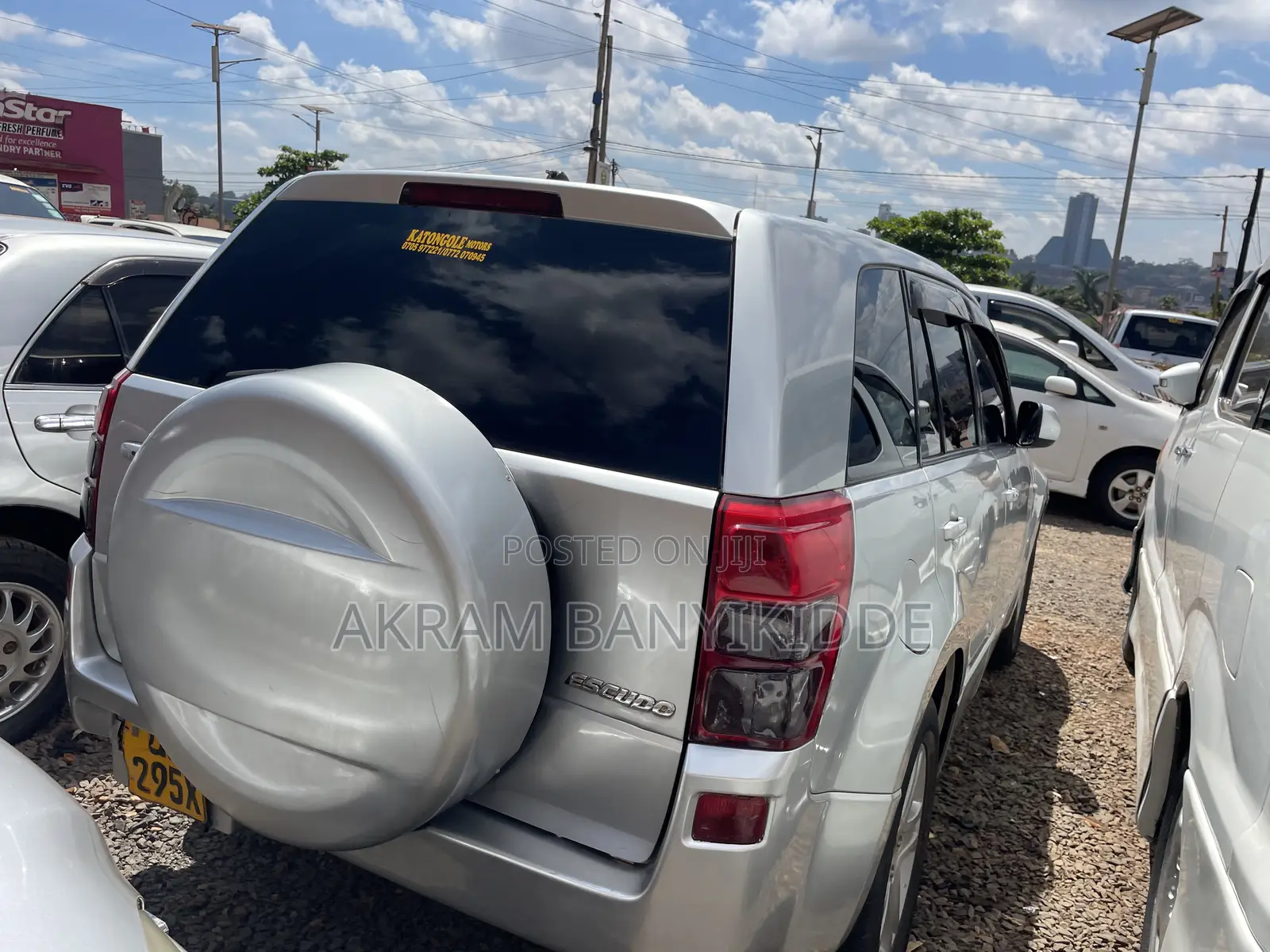 Suzuki Escudo 2013 Silver
