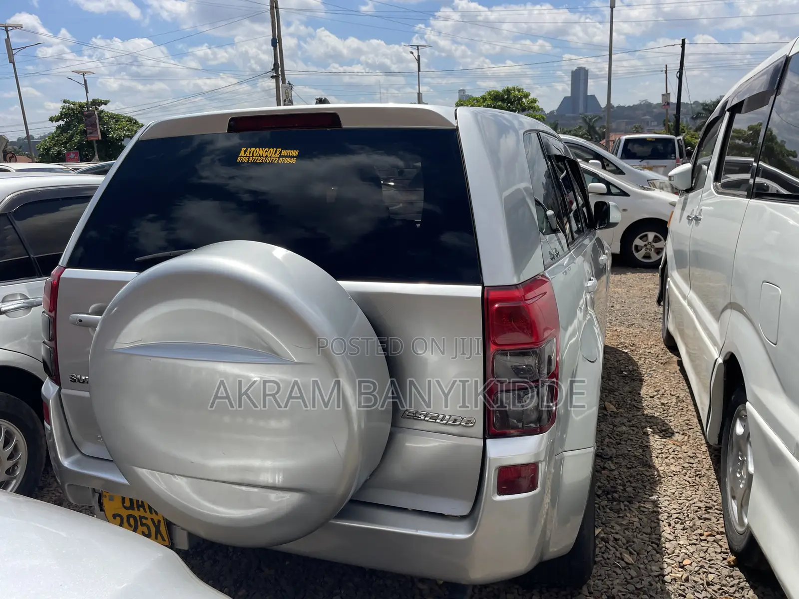 Suzuki Escudo 2013 Silver