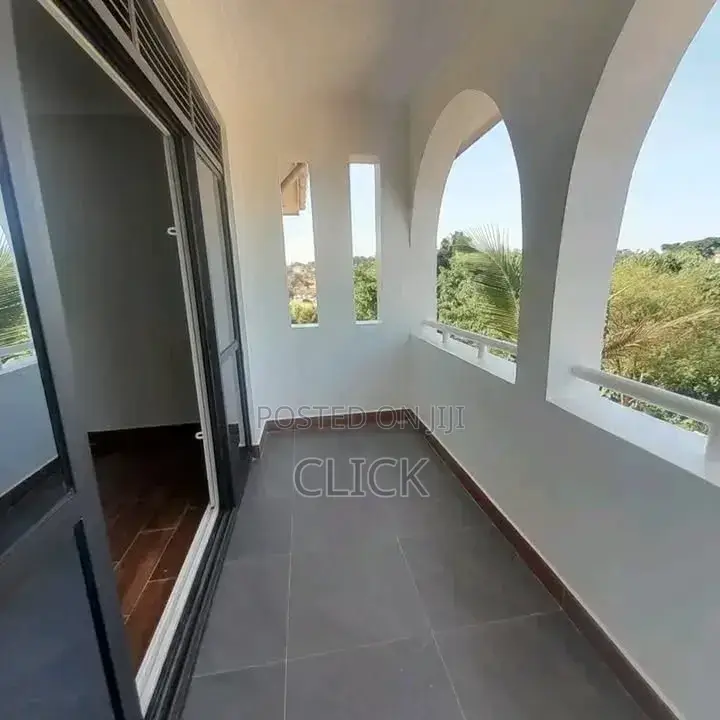 3bdrm Apartment in Munyonyo, Makindye for rent