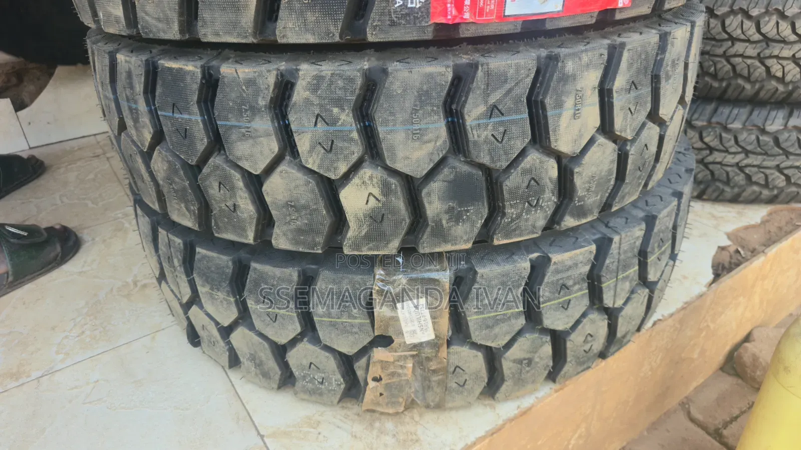 750r16 Behind Mudgrip Ft752