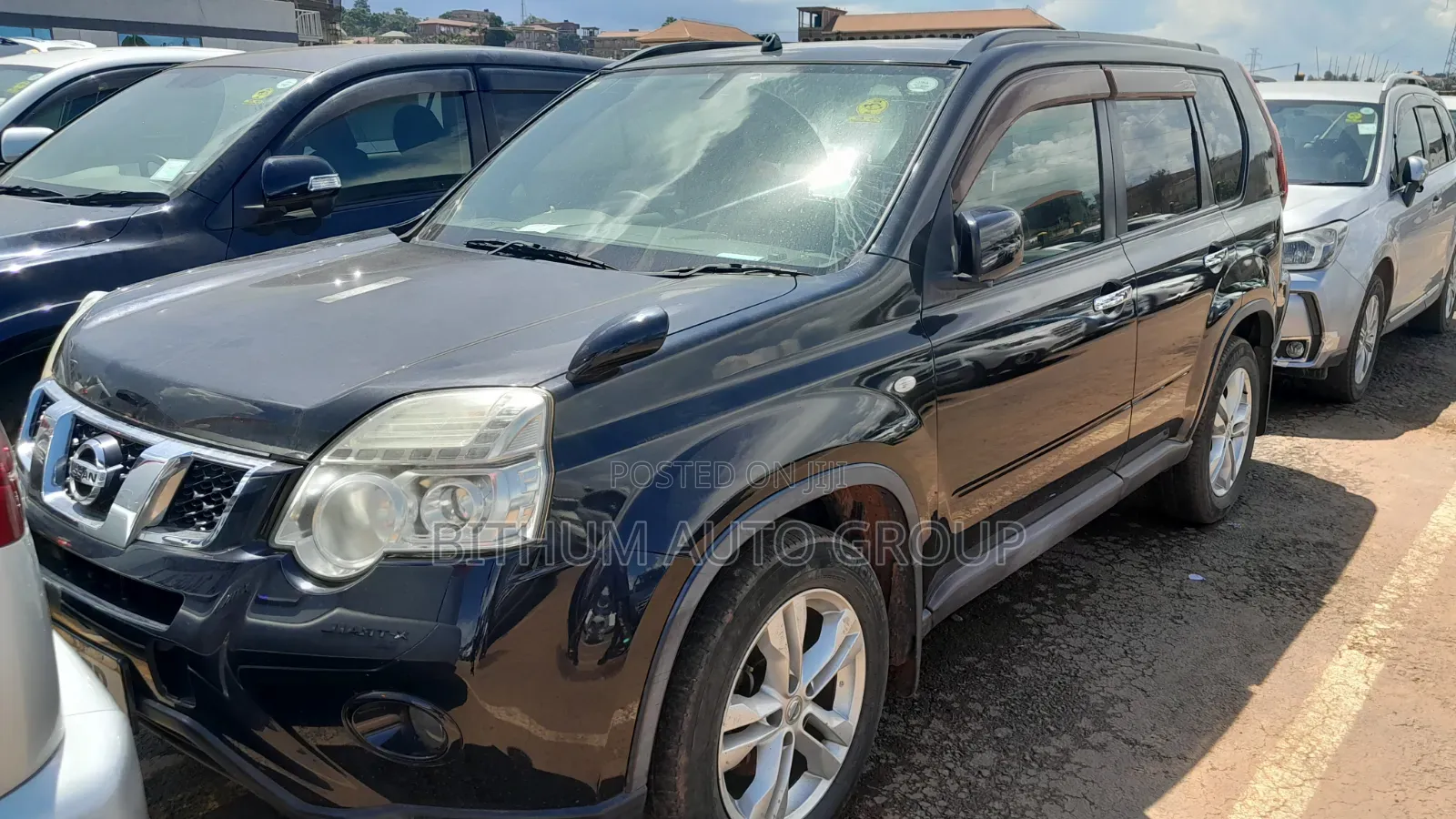 Nissan X-Trail 2.0 Petrol XE 2011 Black