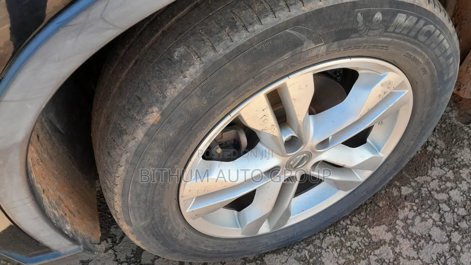 Nissan X-Trail 2.0 Petrol XE 2011 Black