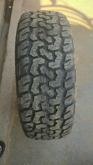 All Terrain Pajero Tyred 265/70r15