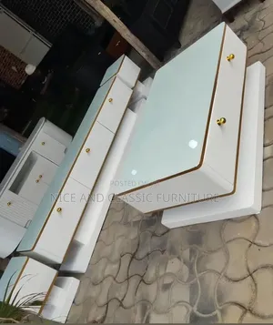 Modern Tvstand