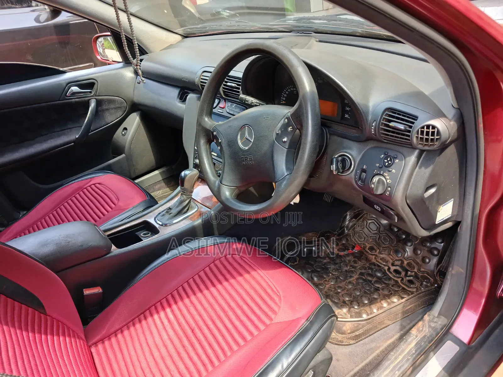 Mercedes-Benz C200 2004 Red