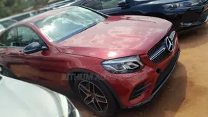 Mercedes-Benz GLC-Class GLC250 Sport Utility 4-Door (2.0L, 4cyl Turbo) Red
