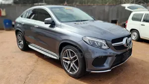Mercedes-Benz GLE-Class GLE 350d 4MATIC 2017 Gray