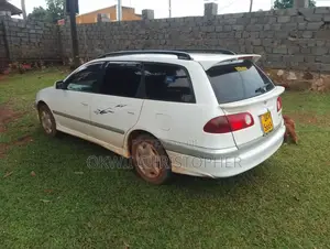Toyota Caldina G 4WD Automatic 1998 White
