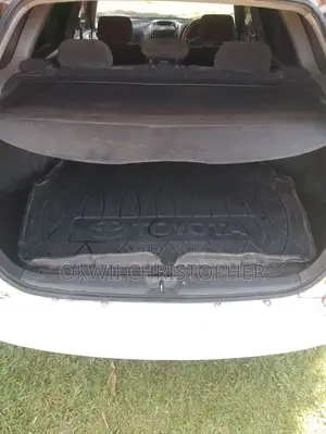 Toyota Caldina G 4WD Automatic 1998 White
