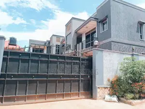 6bdrm Apartment in Bweyogerer Butto, Central Division for sale