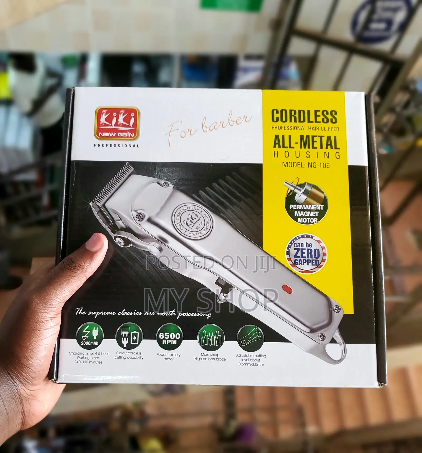 Professional Cordless Barber Clipper - Fast Charging