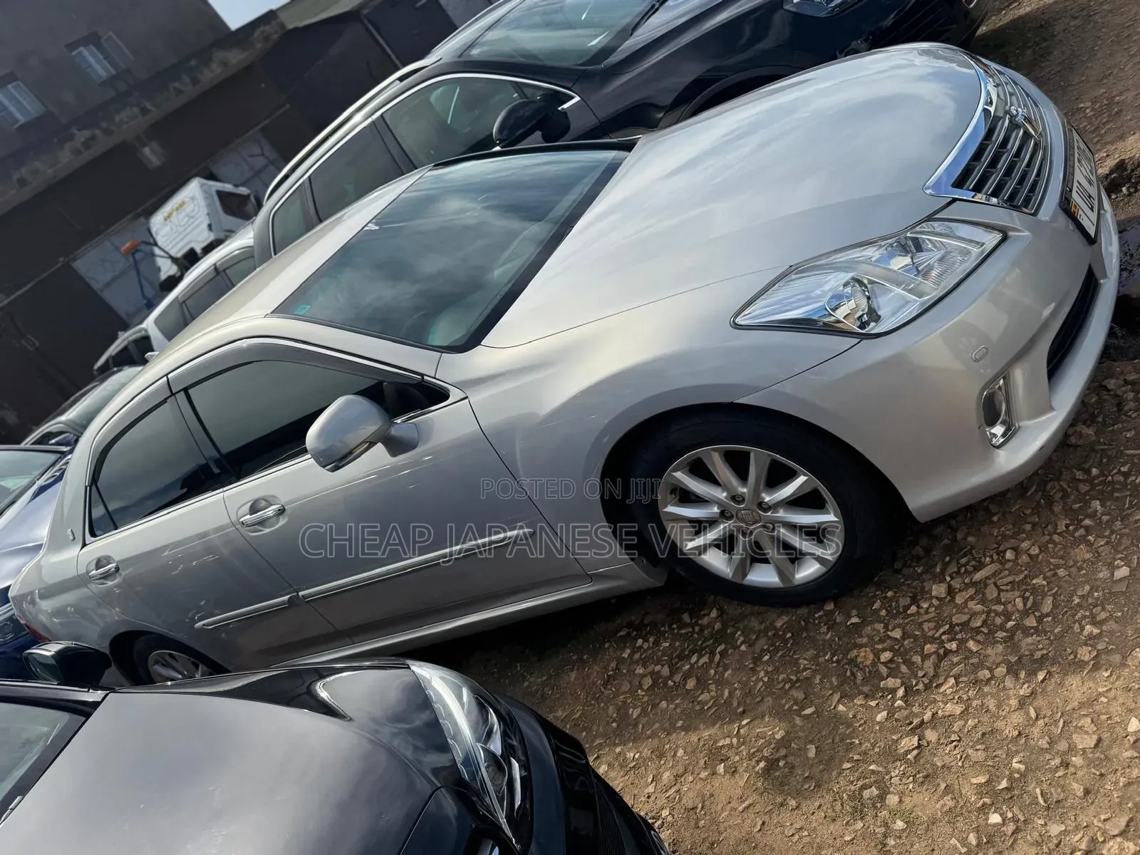 Toyota Crown 2012 Silver