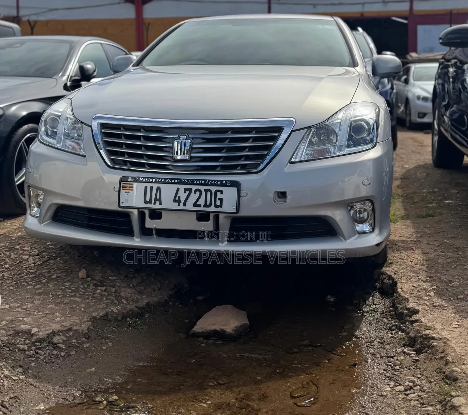 Toyota Crown 2012 Silver